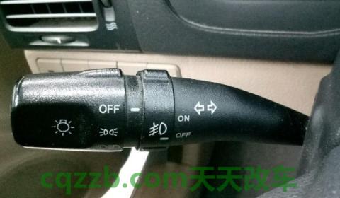 灯泡里面一个感叹号(车辆的灯光系统如何改装)  第3张