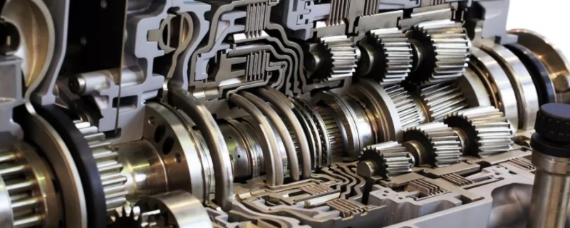 轿车变速箱油多少公里换一次(变速箱润滑油的作用)
