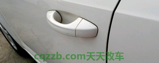 汽车门把手坏了怎么修(汽车门把手损坏能自己维修吗)  第1张