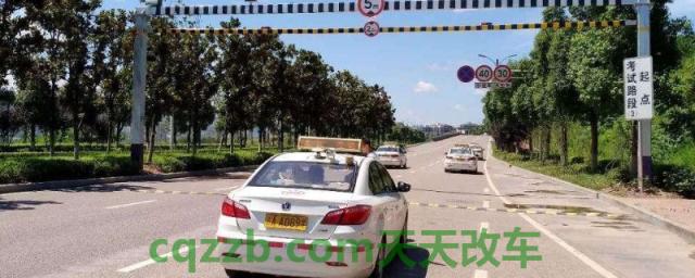 科三考完了还显示预约(科目三是什么考试)