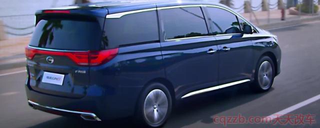 机油标志亮红灯(如何查看发动机机油是否缺少)