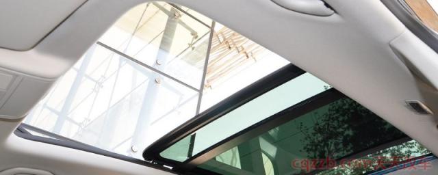 大众途观天窗翘起来关不下去(车辆天窗的作用)  第1张