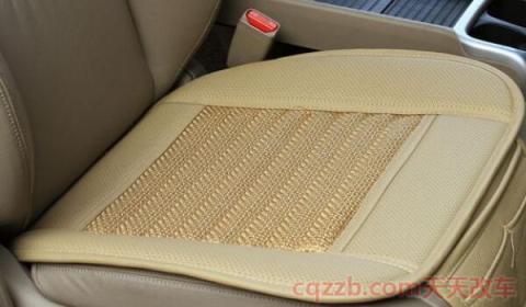 汽车坐垫套怎么安装视频(坐垫套分类)  第2张