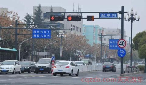 圆形红灯可以左转吗(所有路口都可以左转么)  第2张