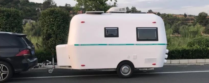 什么车可以拖挂房车(小型客车拖挂房车需要注意什么)