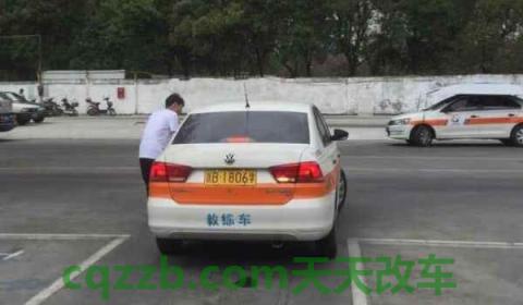 s弯车身扫线扣分吗(驾驶证科目二考试有几个考试项目)  第2张