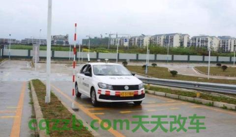 科目二模拟必须教练带去吗(科目二考试的难点)  第3张