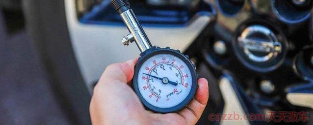 欧蓝德胎压手动消除(胎压异常危害)  第1张