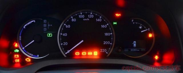 车启动哒哒哒响打不着火自救(车辆电瓶更换需要注意什么)