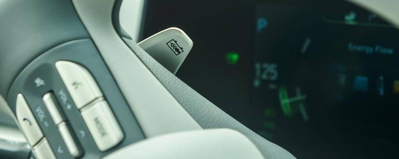 拨片是干嘛的(换挡拨片可以不使用吗)